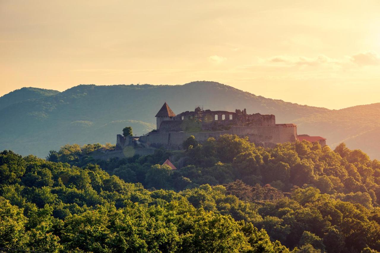 Villa Harmonia Panzio Visegrad Luaran gambar